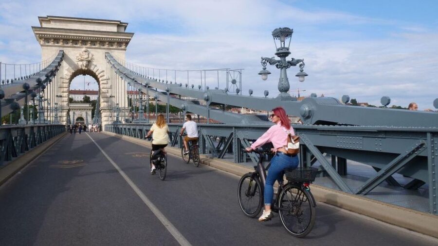 Budapest: Guided E-Bike Sightseeing Tour - Reaching the Citadella above the Danube