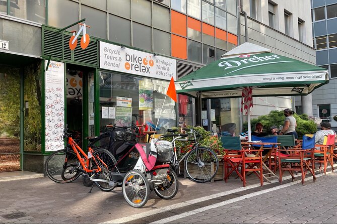 Budapest Historic Downtown Bicycle Tour in small groups - Riding conditions, bikes, and group size
