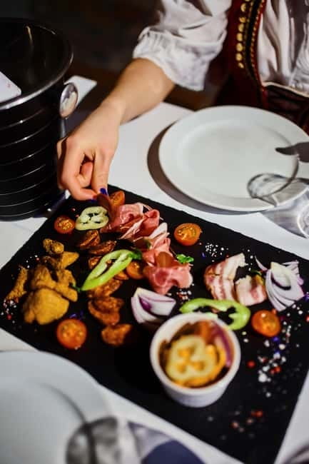 Budapest: Hungarian Folk Dance & Concert with Dinner Option - Practical planning for your Budapest night