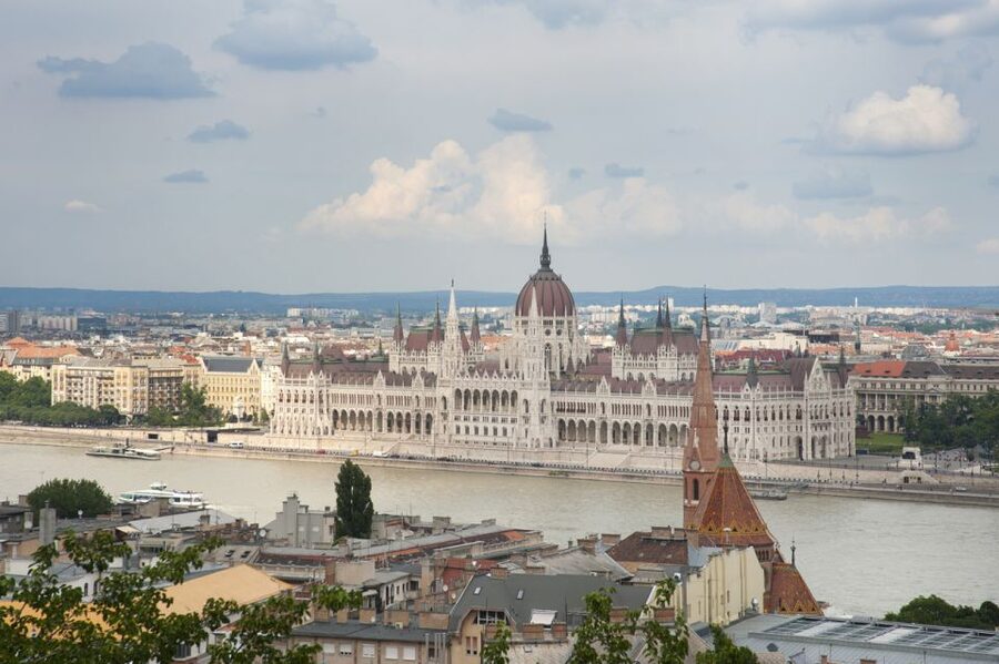 Budapest: Multilingual Highlights Tour - Is $41 a fair price?