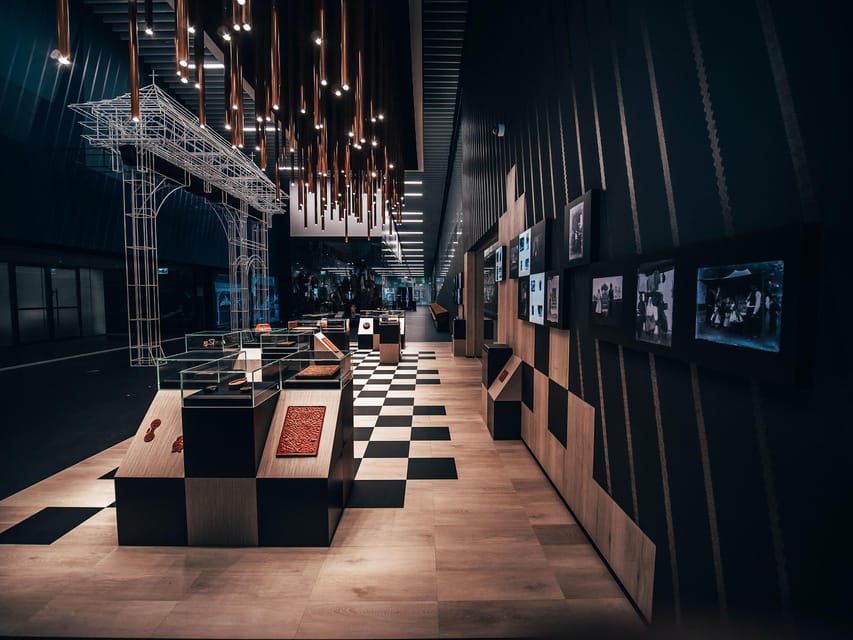 Budapest: Museum of Ethnography Entry Ticket - Audio guides, accessibility, and museum-shop value