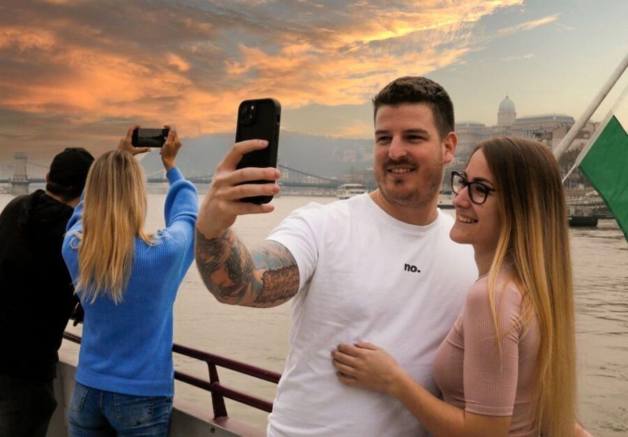Budapest: Nighttime or Daytime Sightseeing Cruise - Why the Danube is Budapest’s best viewing platform