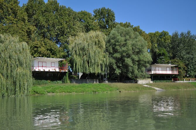 Budapest North Canoe Trip - Why the guide matters on this route