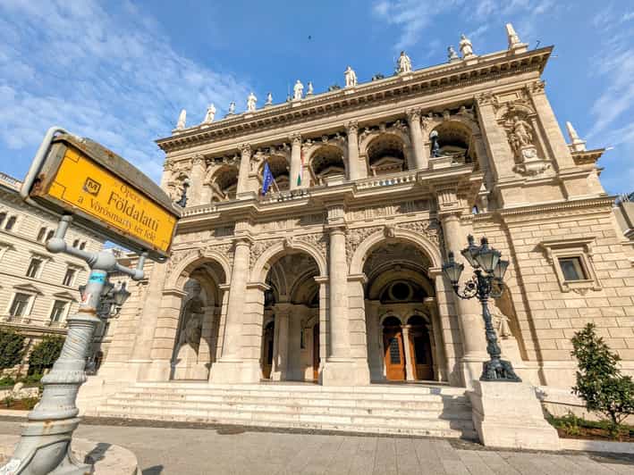 Budapest: Opera House Guided Tour - Starting inside the Opera House