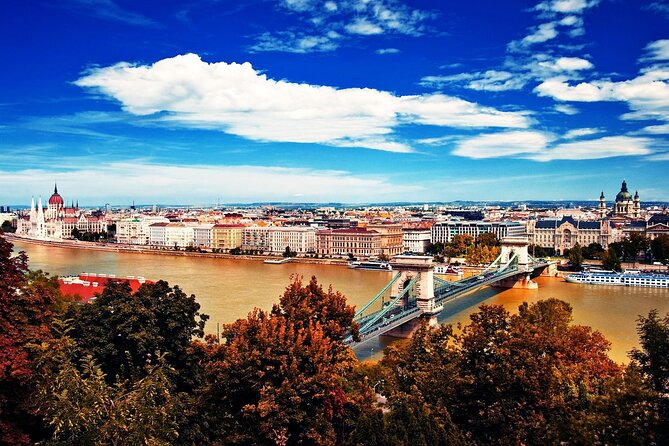 Budapest Overview Private tour - A private guide changes the pace