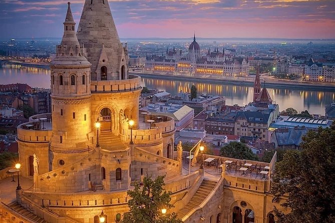 Budapest Parliament Audio Guide Tour with Danube Cruise - Why this pairing works in Budapest