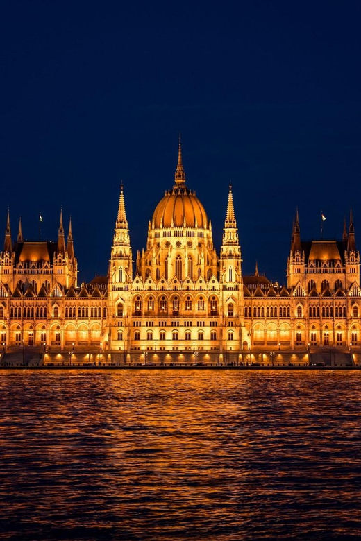 Budapest: Parliament Building Entry Ticket and Audio Guide - Why Parliament is worth seeing from inside