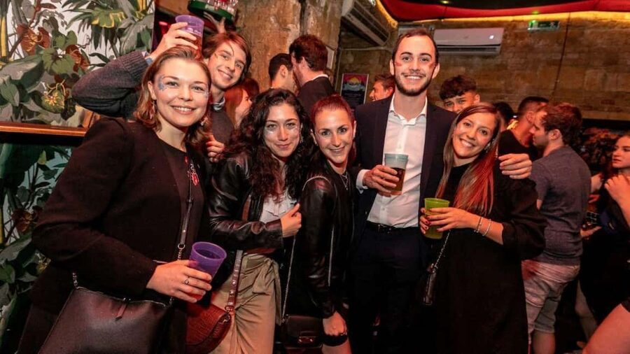 Budapest: Party District Bar-Hop with 2hr Unlimited Drinks - What the guides add