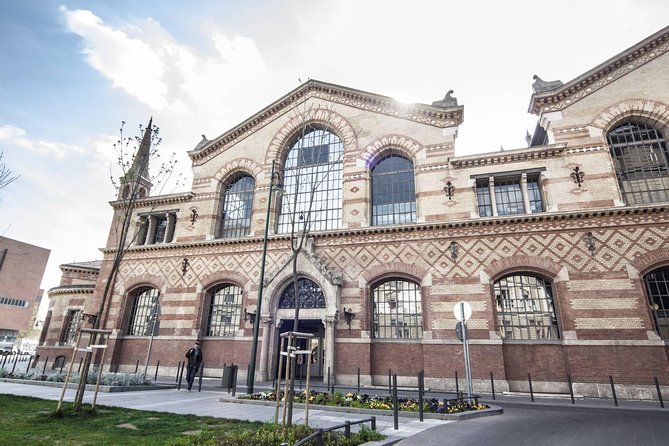 Budapest Private 4 Hour City Tour Experience with a car / van - City Park, thermal water, and Vajdahunyad Castle