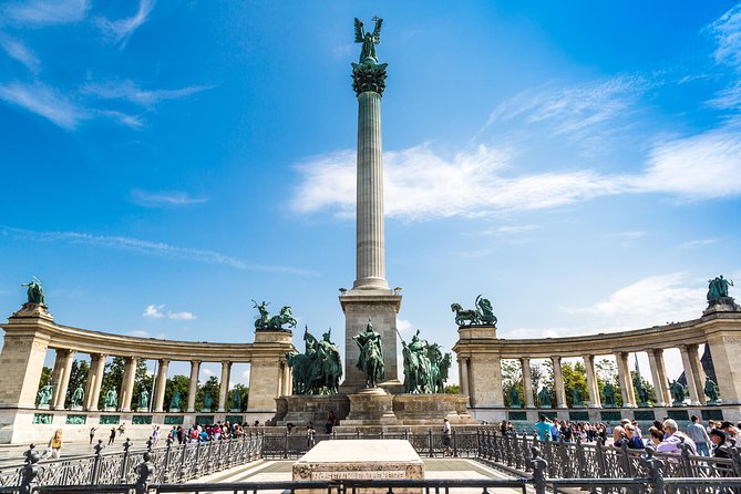Budapest: Private 4-Hour Walking Tour with a Local - Key points to know before you book