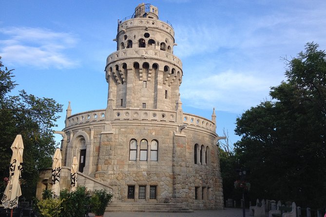 Budapest: Private Adventure Sightseeing Bicycle Tour - Key details before you book