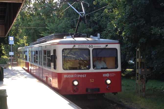 Budapest: Private Adventure Sightseeing Bicycle Tour - Bikes, clothing, and physical demands
