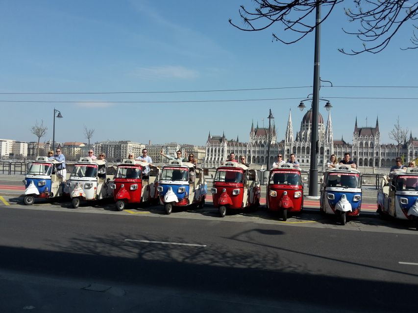 Budapest: Private City Tuk-Tuk Tour & Boat Cruise - What the Danube cruise adds