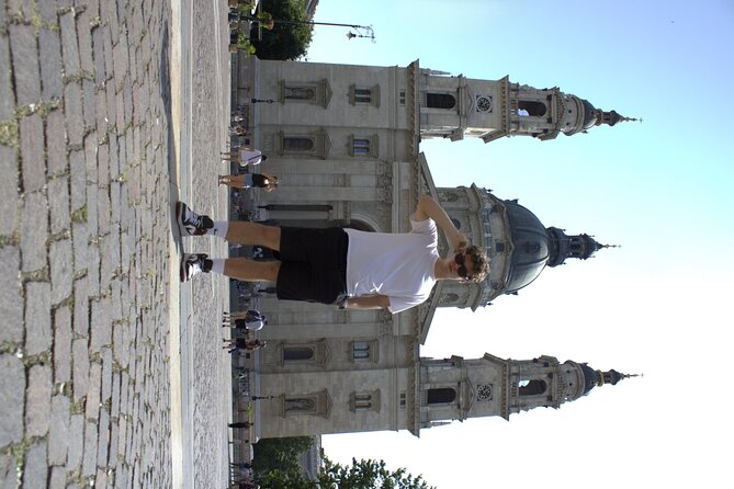 Budapest Private Guided Tour with Photoshoot - Big(3hrs) - Clark Ádám Square gives you a strong start