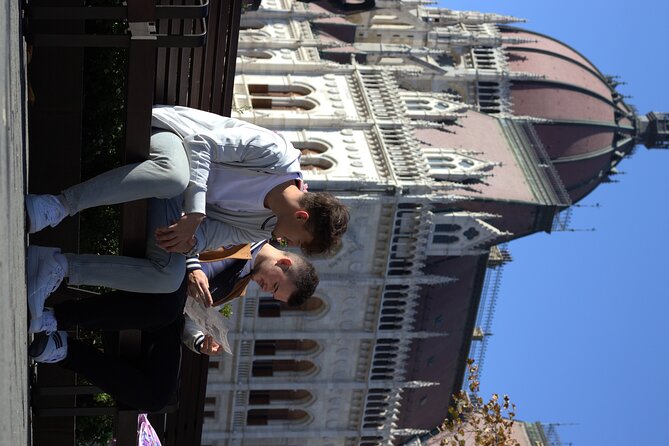 Budapest Private Guided Tour with Photoshoot - Big(3hrs) - St. Stephen’s Basilica is the grandest photo stop