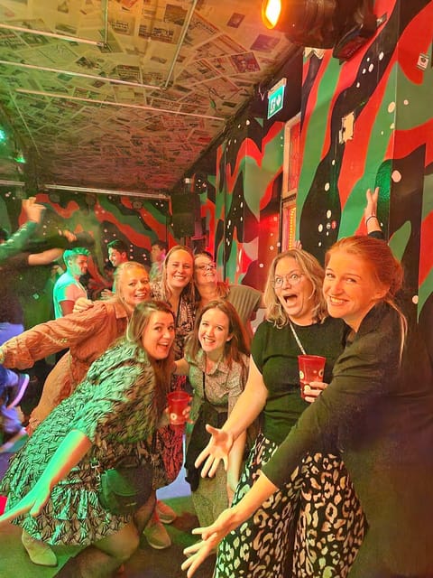 Budapest: Private, Personalized Pub Crawl, 3 drinks included - Starting at Blaha Lujza tér