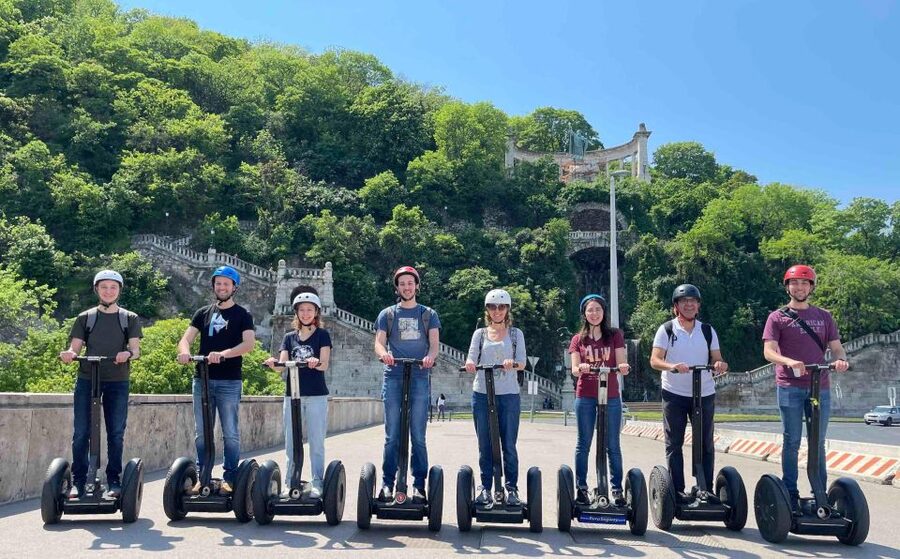 Budapest: Quick Ride on Riverside - 30 Min Segway Tour - Why this short Budapest Segway tour works