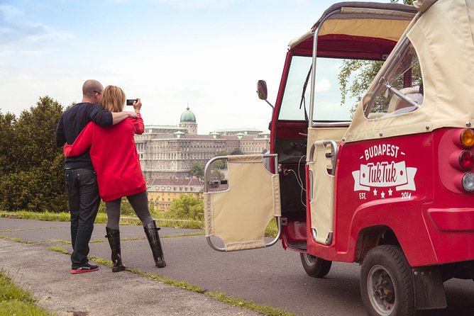 Budapest Romantic Private Tuk Tuk Tour - Why a tuk tuk works well for a first look at Budapest