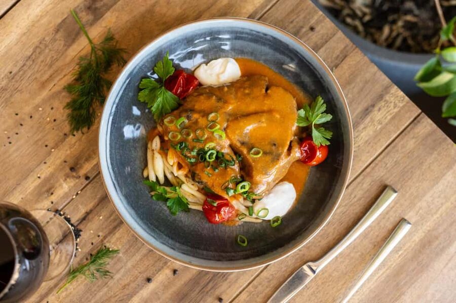 Budapest: Rudas Spa Entry with 3-Course Meal - Three courses at Rudas Bistro