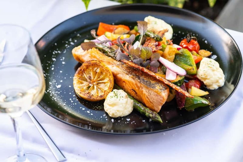 Budapest: Rudas Spa Entry with 3-Course Meal - How much value do you get for $68?
