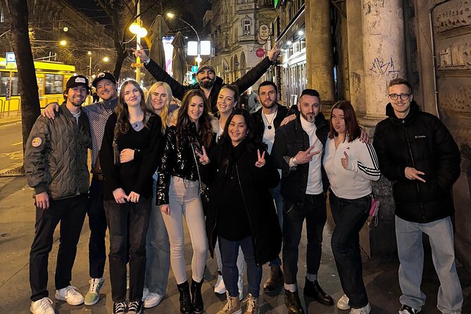 Budapest Ruin Pub Crawl +6 Shots +VIP Entries +Drinking Games - Booking flexibility and practical timing