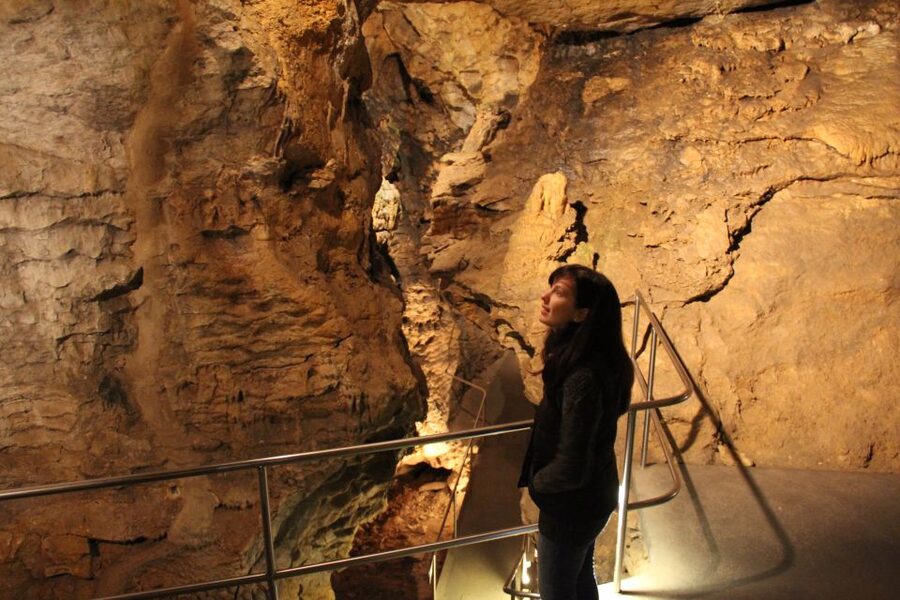Budapest: Semlő-hegyi & Pál-völgyi Caves Guided Walking Tour - Who will enjoy this most?