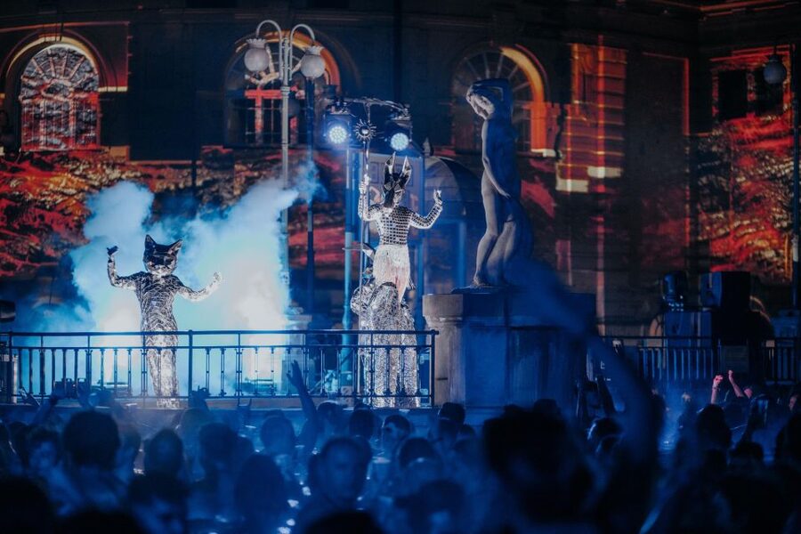 Budapest: Sparty - The Ultimate Late-Night Spa Party Ticket - Warm pools, loud music, and the party atmosphere