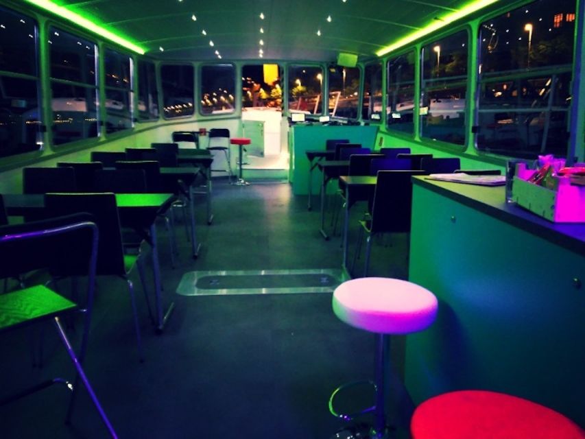 Budapest: Stag Party Boat with Beer and Wine - Key points at a glance