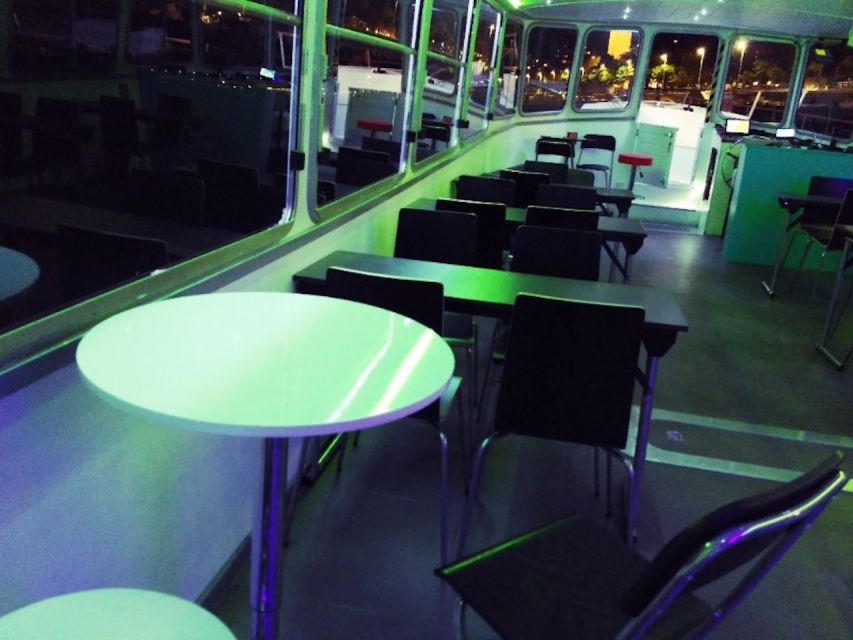 Budapest: Stag Party Boat with Beer and Wine - The MS Klara’s party setup