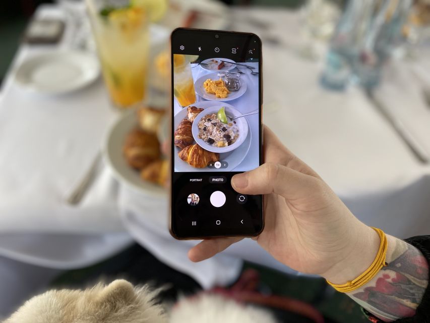 Budapest: Summer Brunch & Cruise with Prosecco or Cake - What is on the brunch buffet