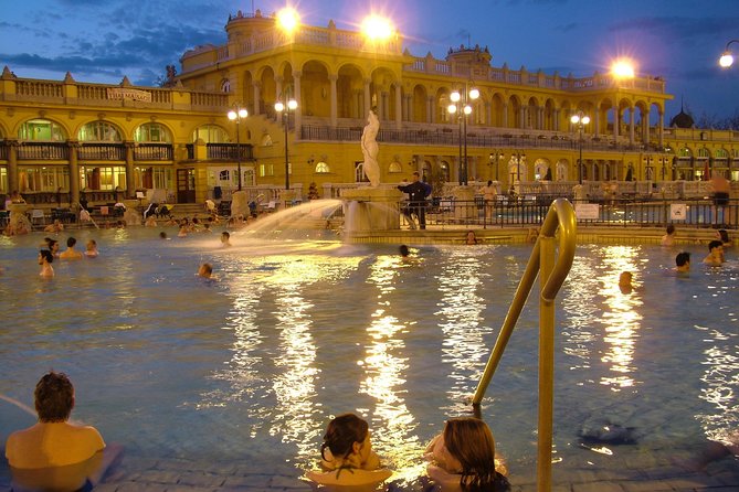 Budapest Széchenyi Spa with Danube Cruise and Optional Dinner - Who will enjoy this combination most?