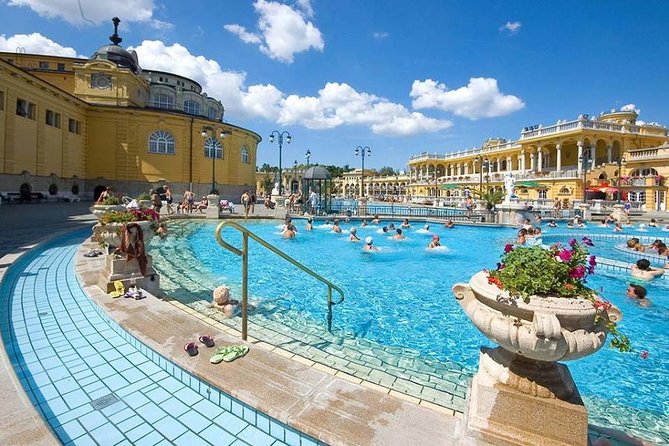 Budapest Széchenyi Thermal Spa Ticket - Why Széchenyi feels different from an ordinary spa