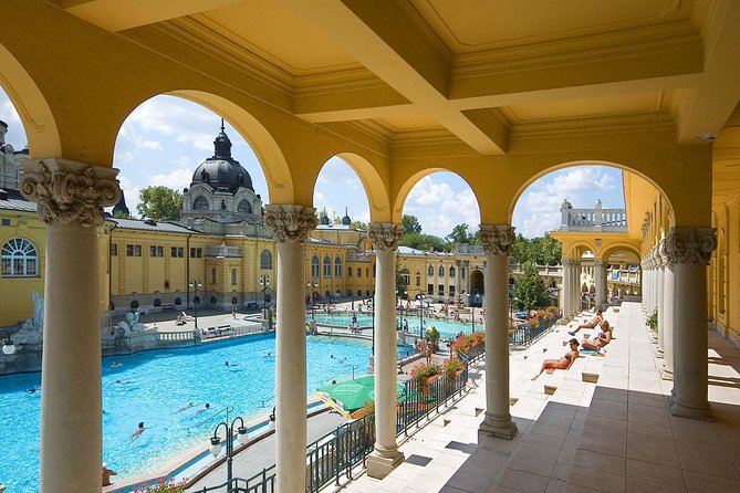 Budapest Széchenyi Thermal Spa Ticket - Saunas, steam rooms, and the pace of the visit