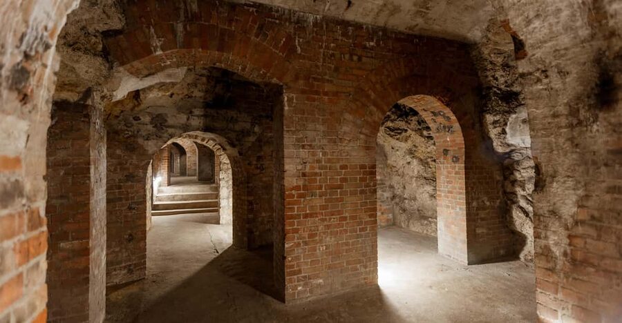 Budapest: The WWII Siege of Buda Castle & Bomb Shelter Tour - Why the Buda Castle siege is worth understanding