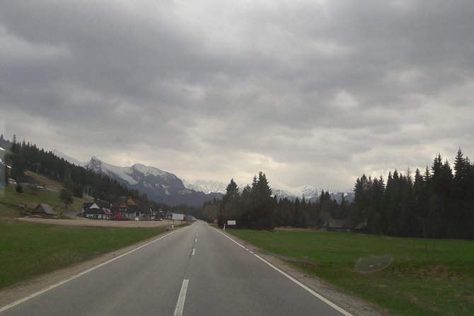 Budapest to Krakow private transfer - Why this road transfer can beat flying