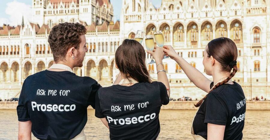Budapest: Unlimited Prosecco, Beer and Aperol Spritz Cruise - Sunset, city lights, and the 9 p.m. choice