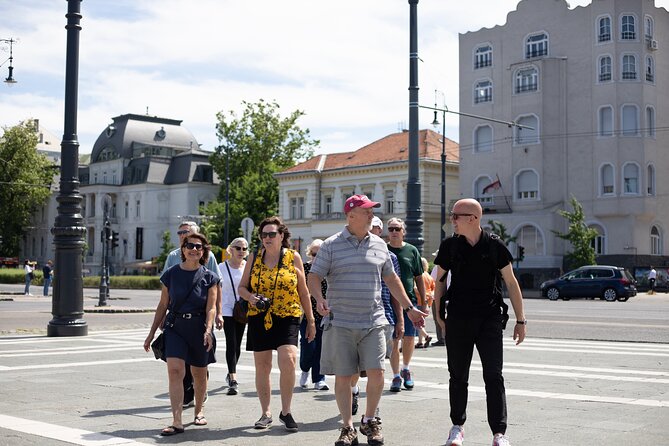 Budapest Urban Walk - Budapest City Tour with Cake & Coffee - St. Stephen’s Basilica and central Pest