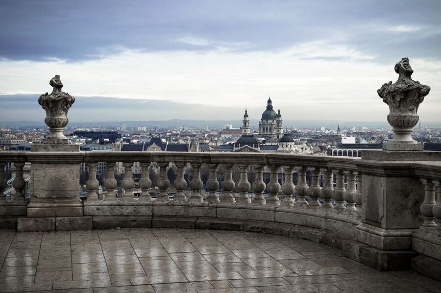 Budapest: Walking Tour in German - Booking details worth knowing