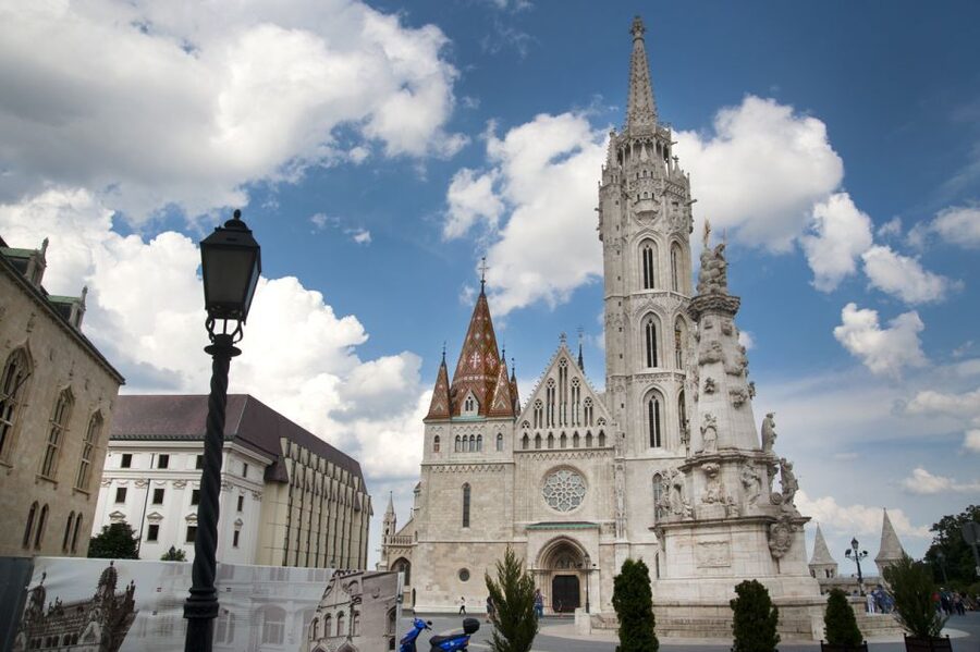 Budapest Walking Tour with a Professional Local Guide - Matthias Church and the Castle of Buda