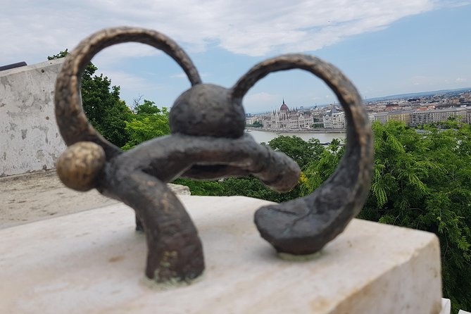 Budapest Walking Tour with Your Private Guide: 10+ Highlights - Chain Bridge and the Hungarian Academy of Sciences