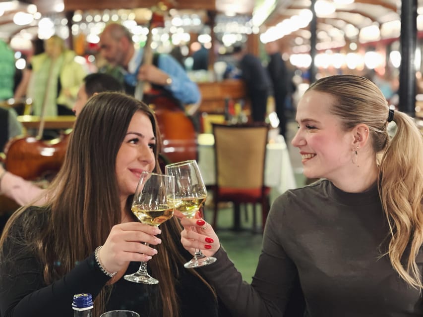 Budapest: Wine & Dine Cruise on the Danube - Five wines, five food pairings