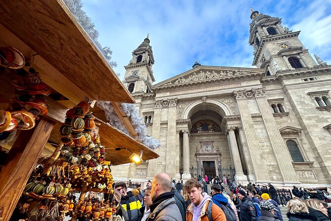 Budapest Wonderland - A Christmas Market Tour with Chimney Cake & Mulled Wine - Why this Christmas market walk works