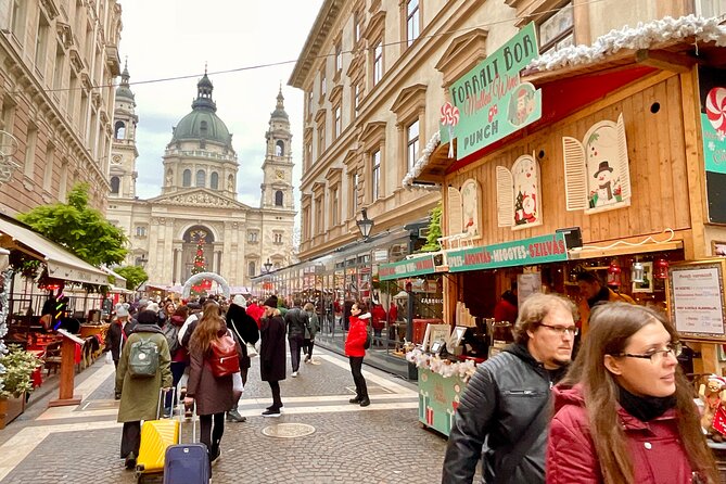 Budapest Wonderland - A Christmas Market Tour with Chimney Cake & Mulled Wine - Mulled wine and other market tastes