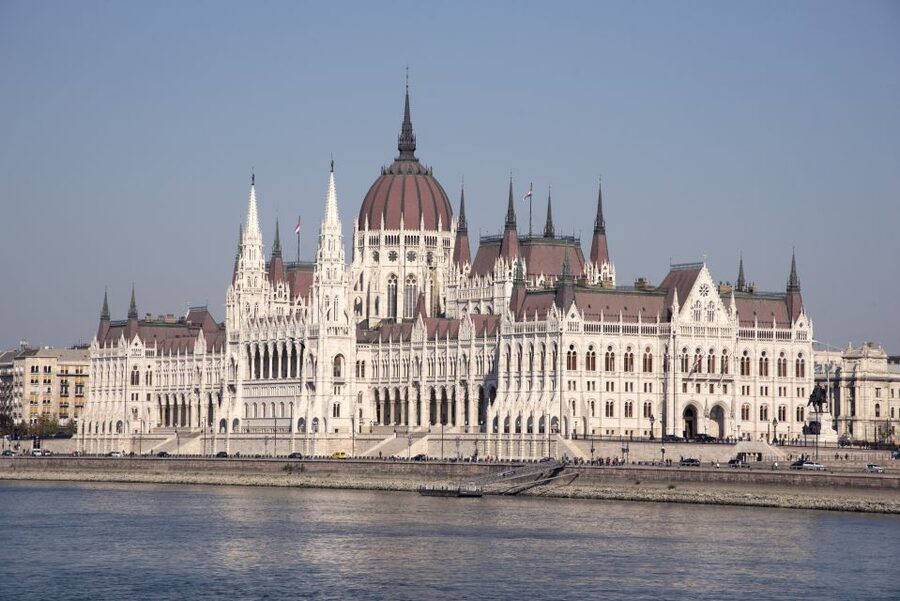 Castle District & Pest Driving Tour with Danube River Cruise - FAQ