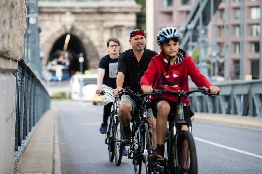 Choose a bicycle and make your own tour in Budapest-24 hrs - Key points about this Budapest bicycle rental