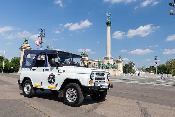 Cinematic Virtual Reality City Tour in a Russian Jeep - Key things to know before booking