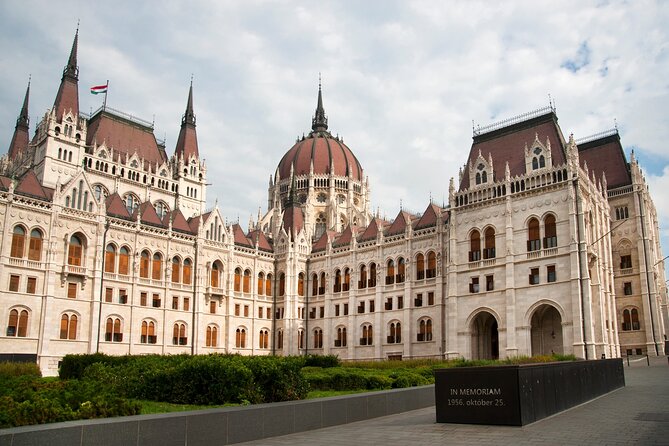 Classic Walk in Budapest - Pace, weather, and practical comfort