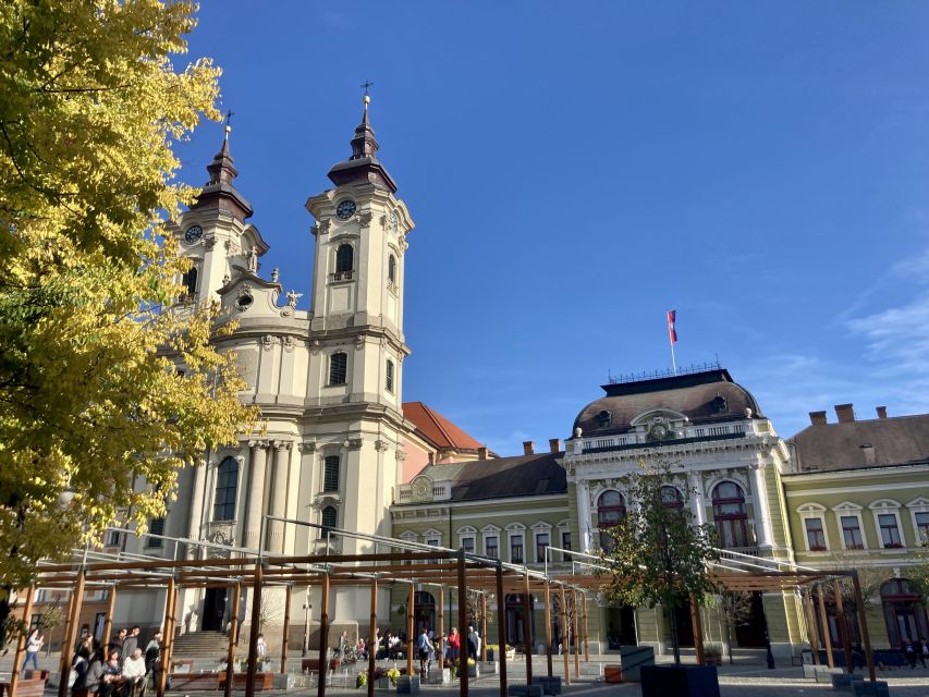 Eger: Countryside, Culture, and Wine Private Tour - Lunch and free time in the old town