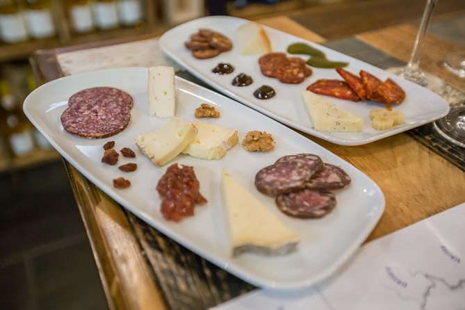 Evening Wine, Cheese, & Charcuterie Tasting in Budapest - Cheese and charcuterie that do real work