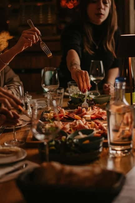 Food and Wine Tasting in Budapest by the Basilica - The Basilica setting, and what it cannot provide